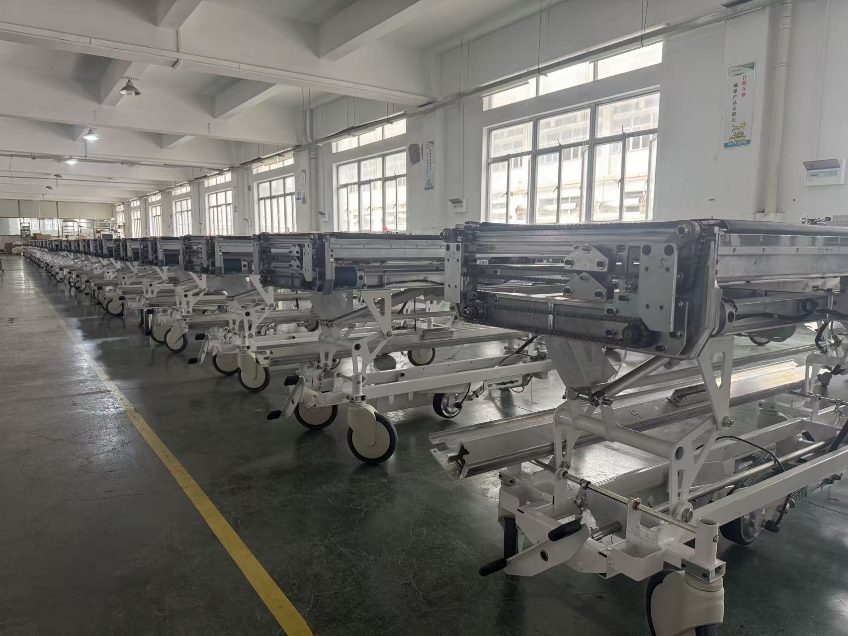 Aifulaixin Zhejiang factory transfer stretcher production line